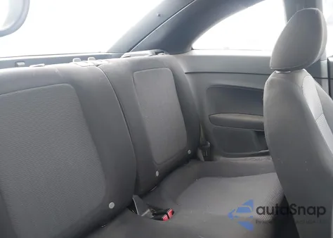 2014 Volkswagen Beetle 2.5L Entry из США, поврежденный, VIN 3VWFP7AT9EM627658